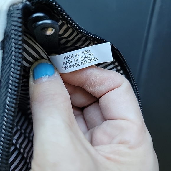 Nine West Studded Floral Design Logo Wristlet Wallet Black Blue & White - Picture 8 of 8